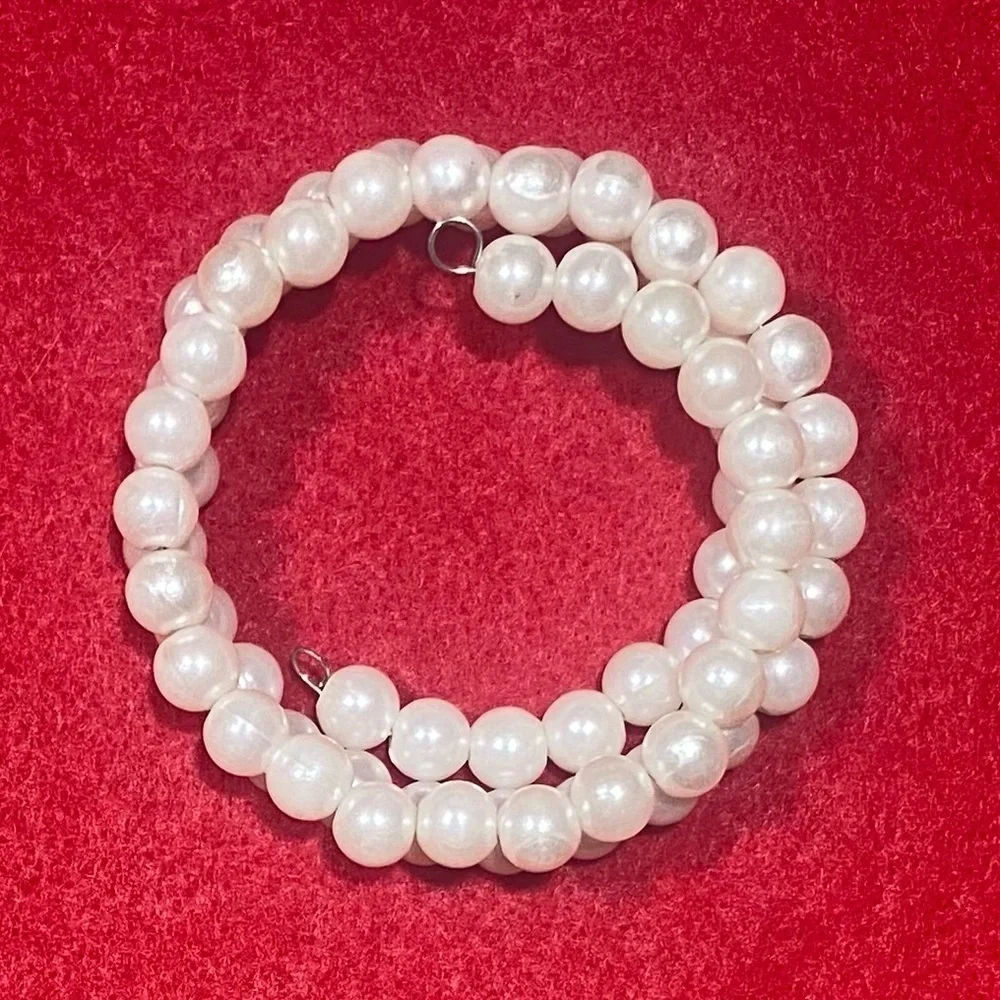 Bracelet Faux Pearls Strung Together And Coiled Vintage